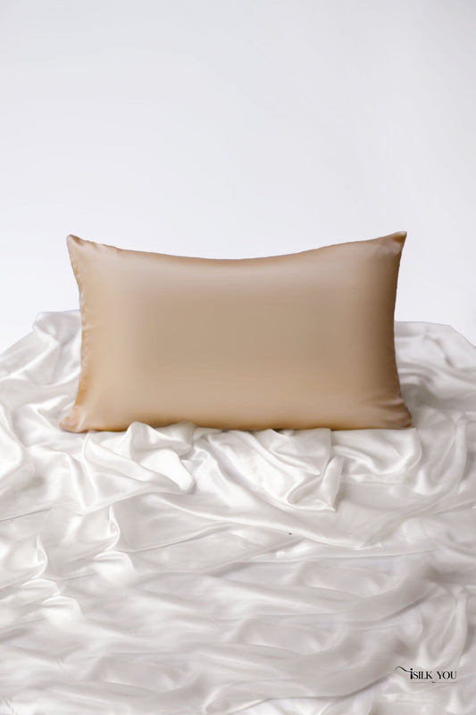 Luxurious Silk Pillowcase - Beige