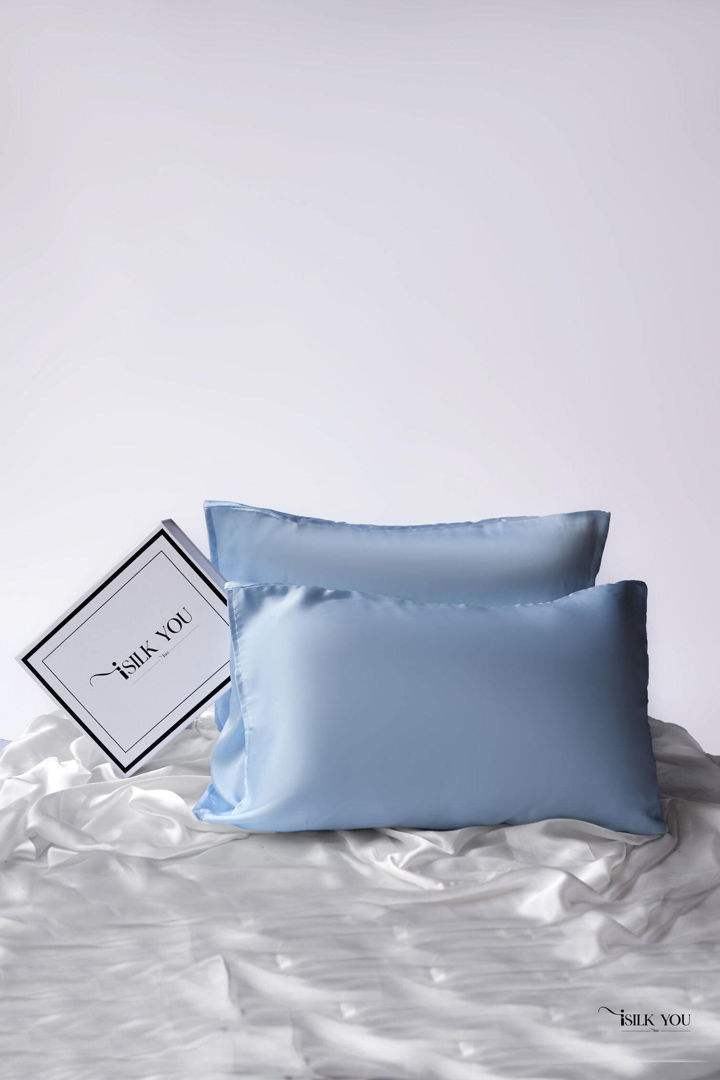 Luxurious Silk Pillowcase - Light Blue