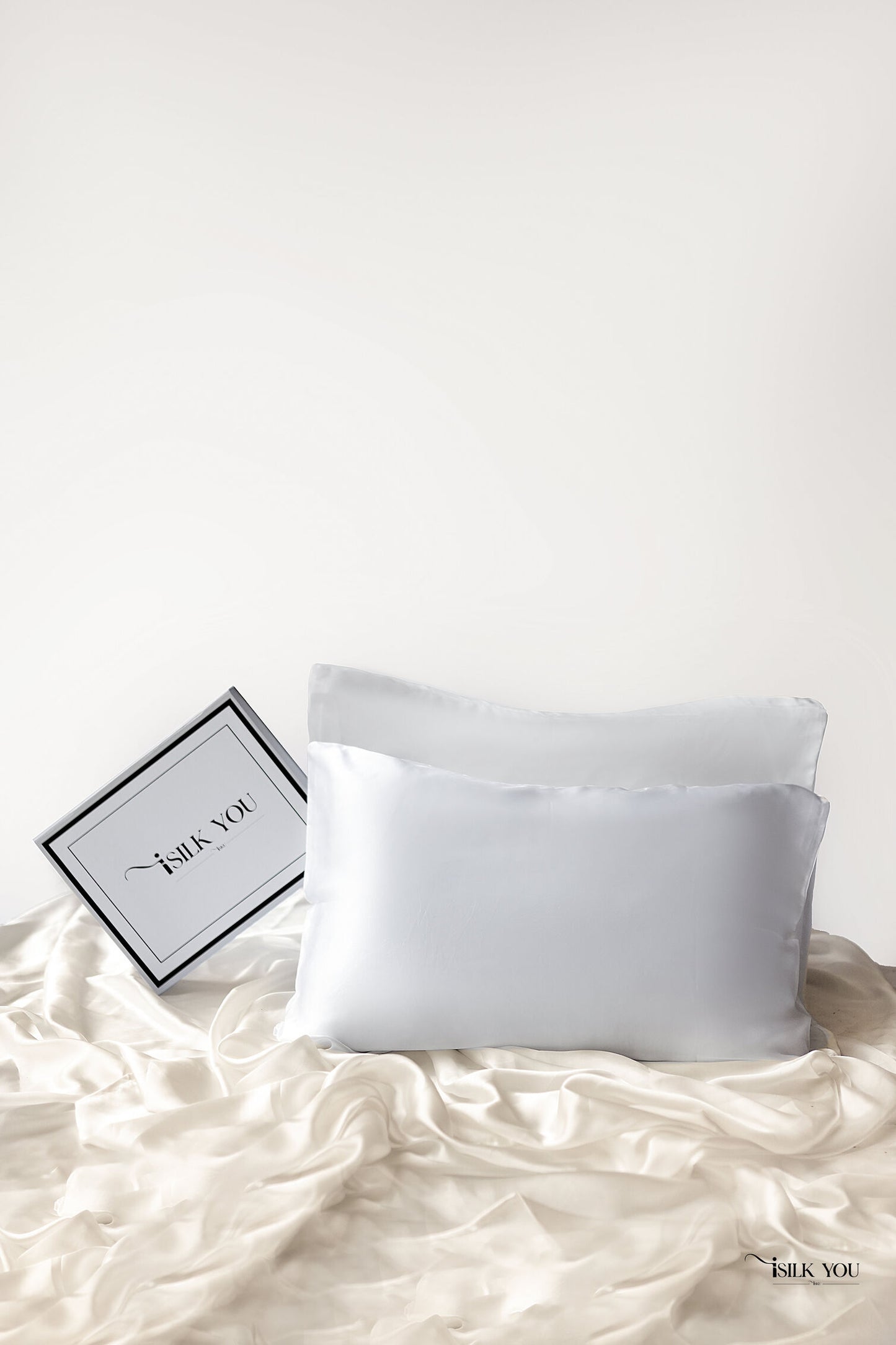 Luxurious Silk Pillowcase - White